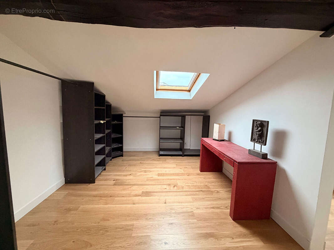 Appartement à NOGENT-SUR-MARNE