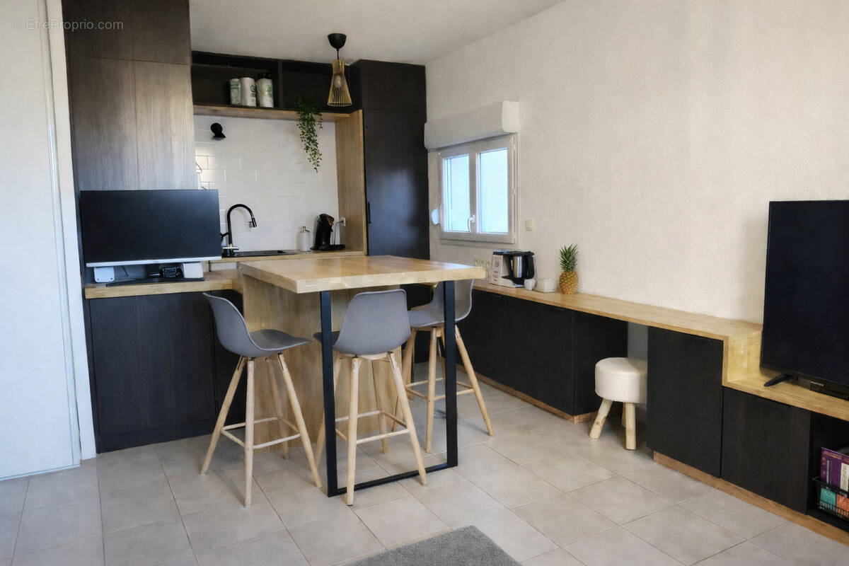 Appartement à DECINES-CHARPIEU