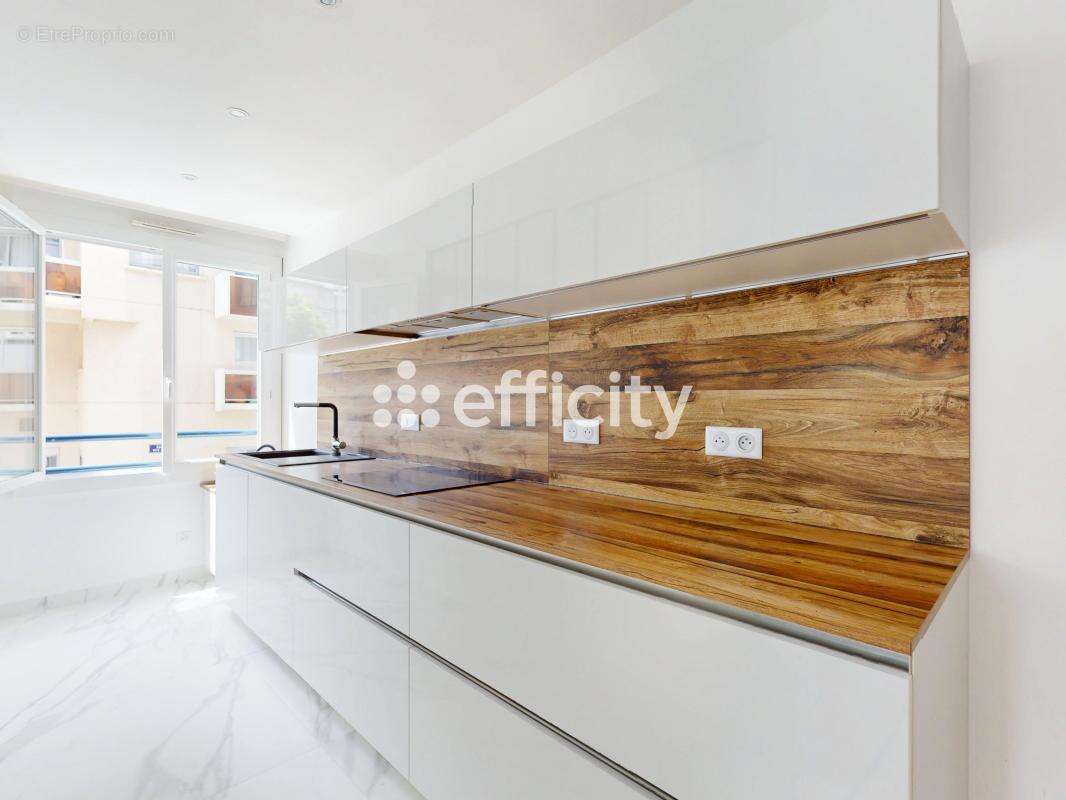 Appartement à LYON-6E