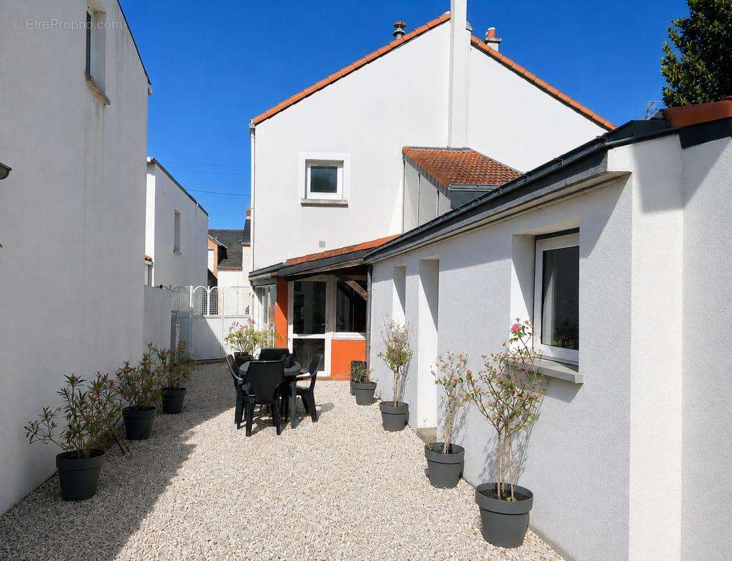 Appartement T3, 70 m², Couëron - photo 3