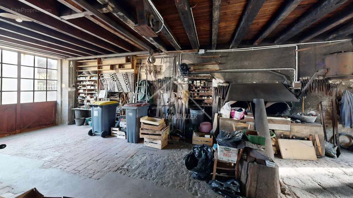 Maison de village avec forge - photo 17