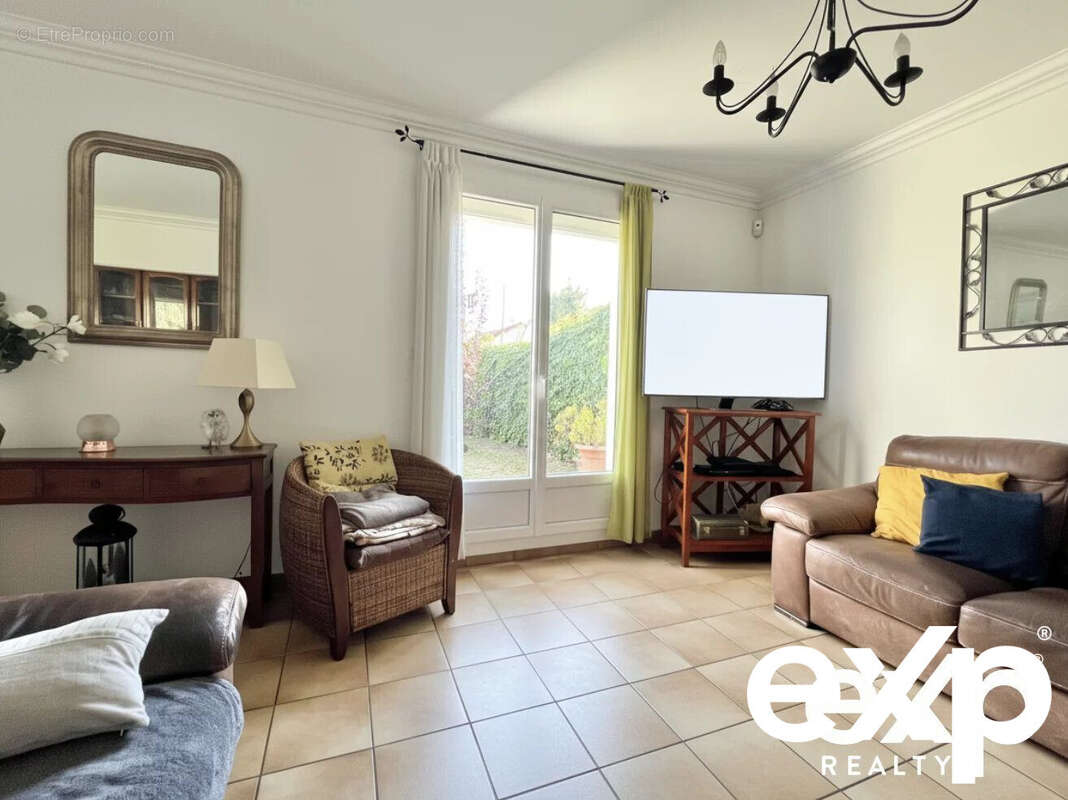 Maison à LIVRY-GARGAN