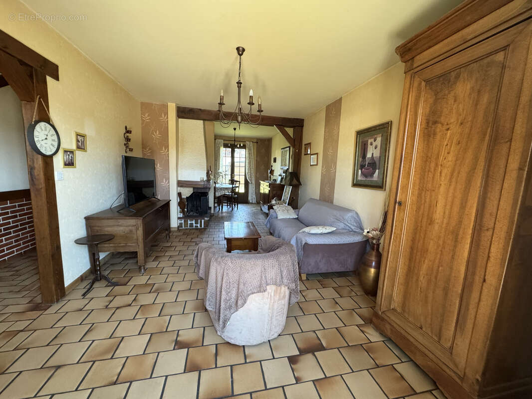 Maison à FLEURY-LES-AUBRAIS