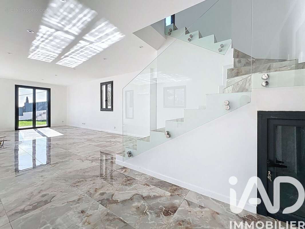 Photo 4 - Maison à TOULON