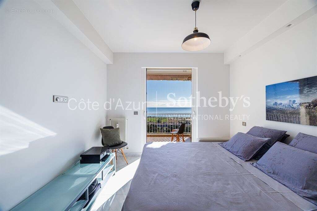 Appartement à CAGNES-SUR-MER