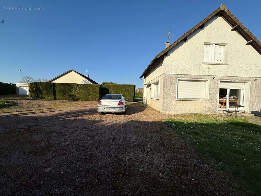 Maison à SAINT-FLORENT-SUR-CHER