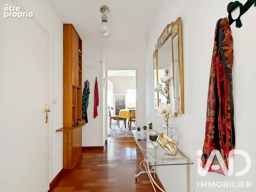 Photo 1 - Appartement à LAVAL