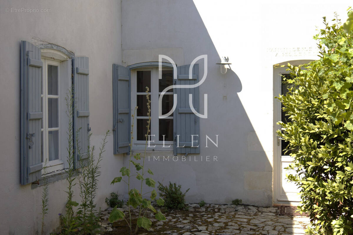 Maison à SAINTE-MARIE-DE-RE