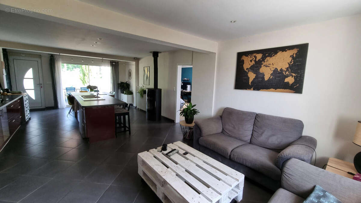 20250611_172200 - Maison à NONTRON