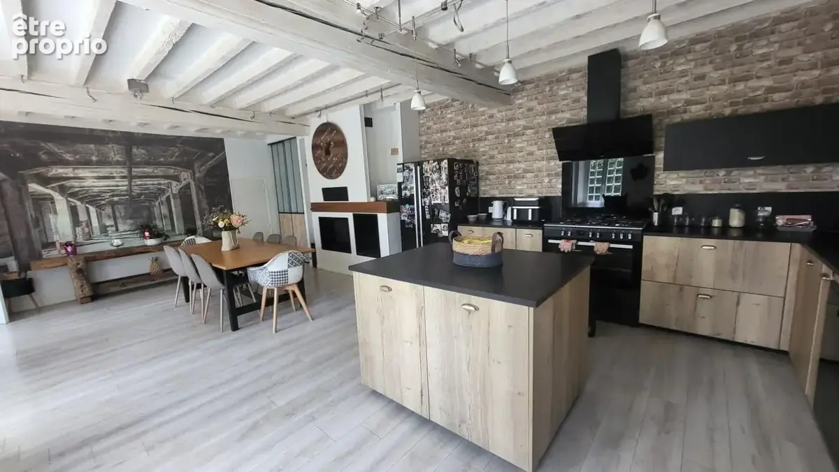 Maison 7 pièces 160 m² à vendre à Saint-Georges-De-Reneins (69830) - photo 4