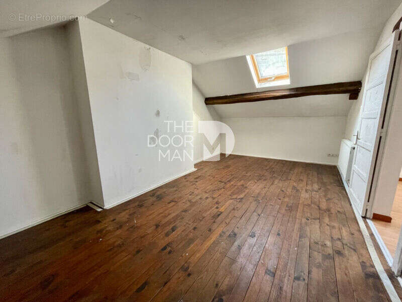 Appartement à DARNEY