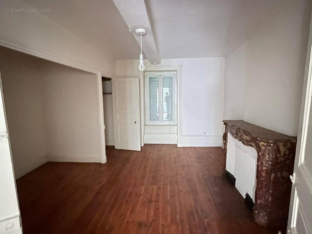 Appartement à BOEN