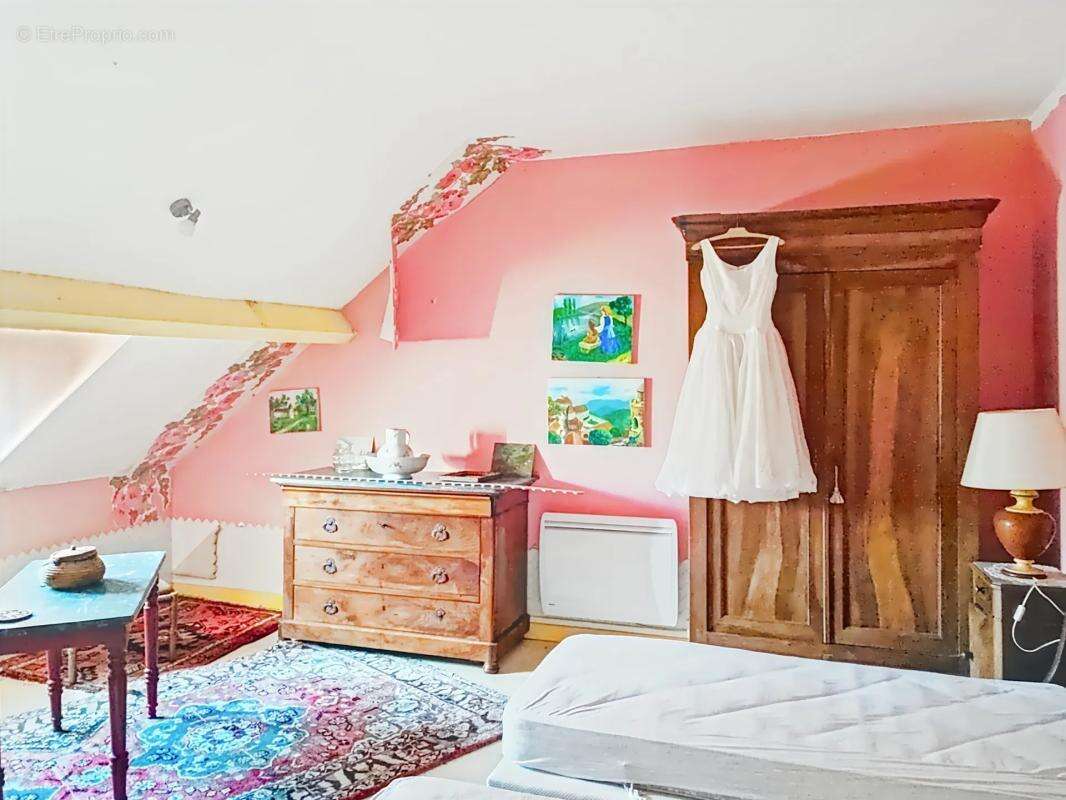 Maison à SAINT-LAURENT-DES-HOMMES