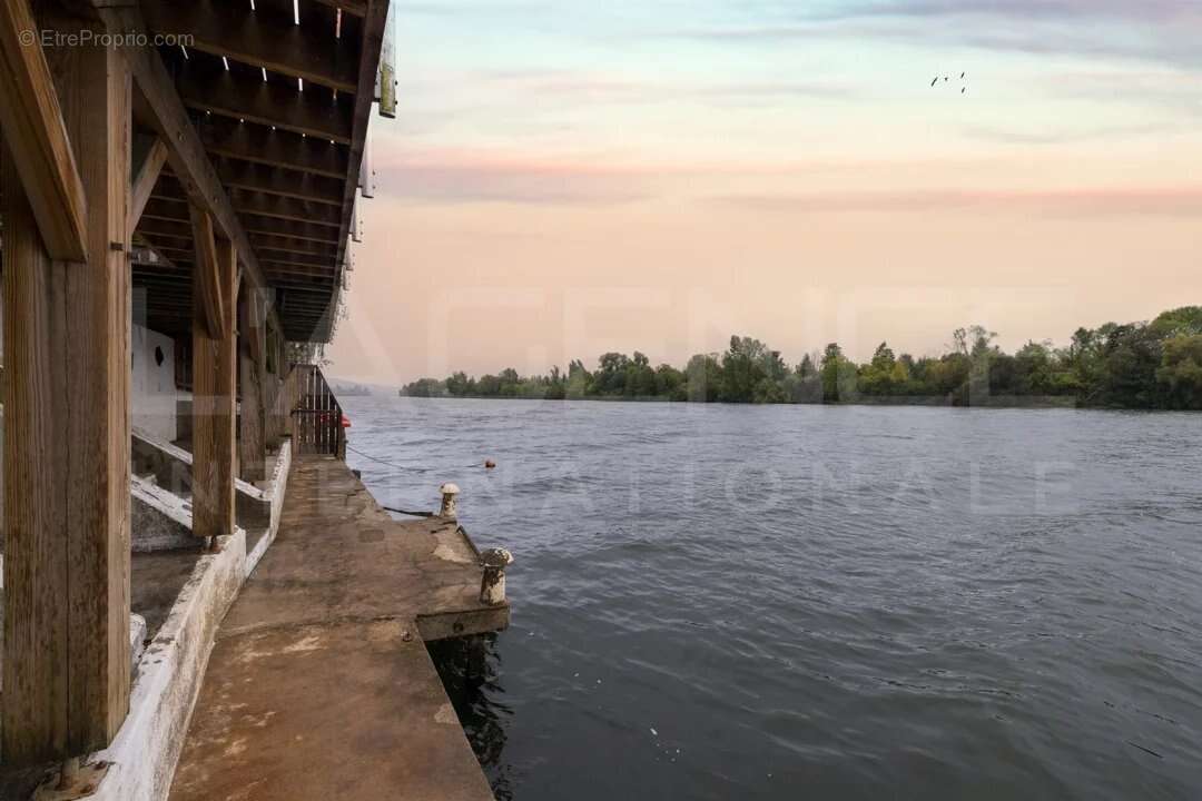 Maison à VAUX-SUR-SEINE