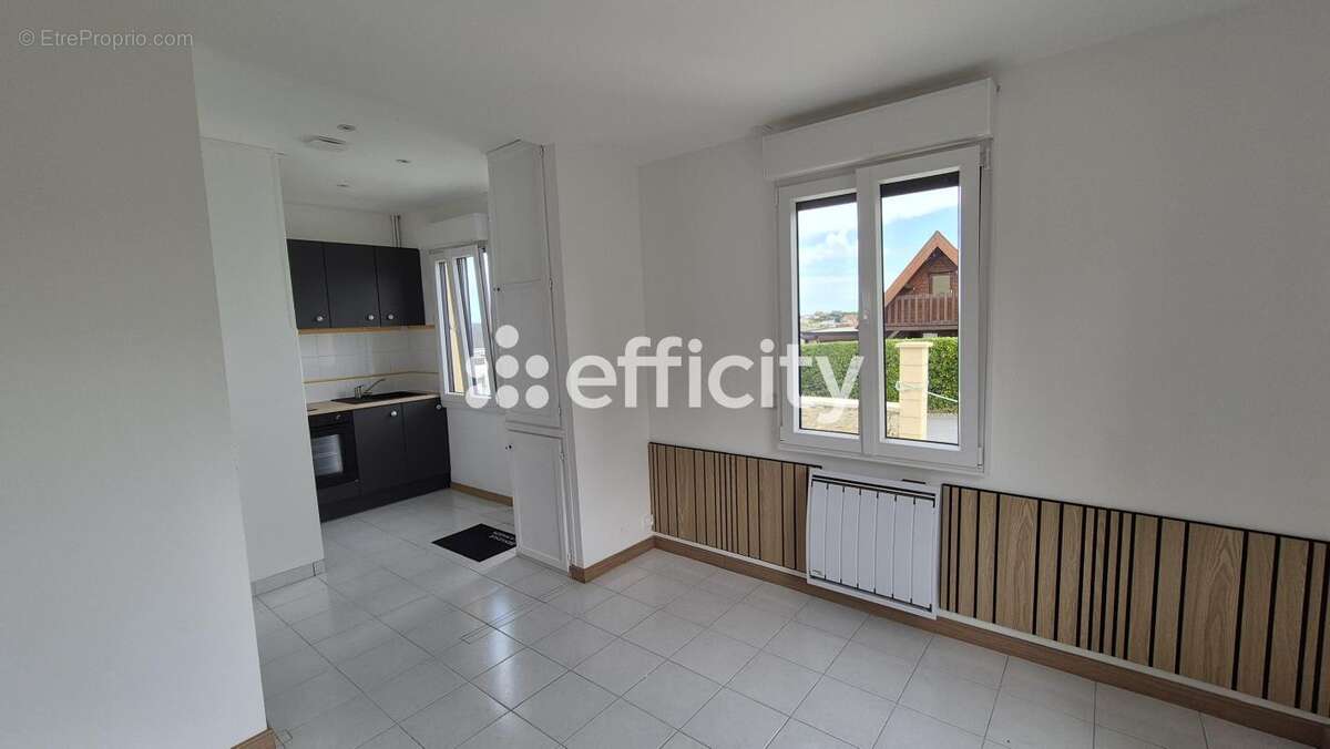 Maison 37 m² à Saint-Come-De-Fresne  - photo 21