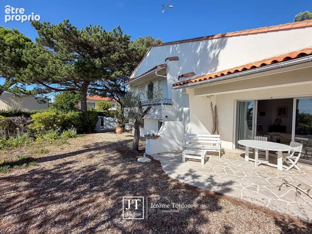 Maison 5 pièces 120 m² à vendre à Royan (17200) - photo 3