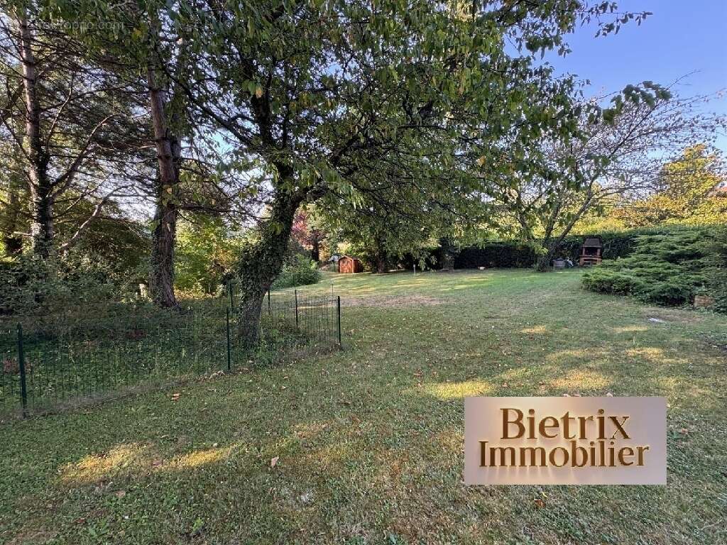 Maison à CHAMPAGNE-SUR-OISE