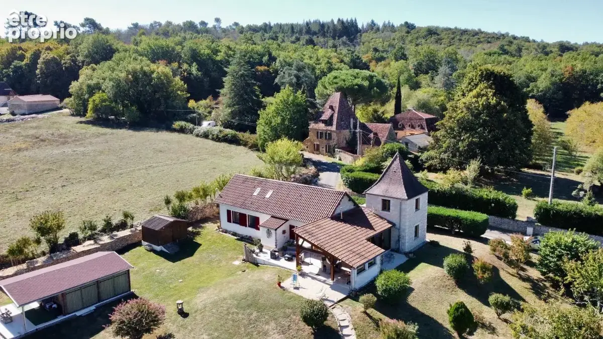 Maison rénovée avec tour, piscine et 5 400 m² de terrain – Le Buisson-de-Cadouin - photo 26