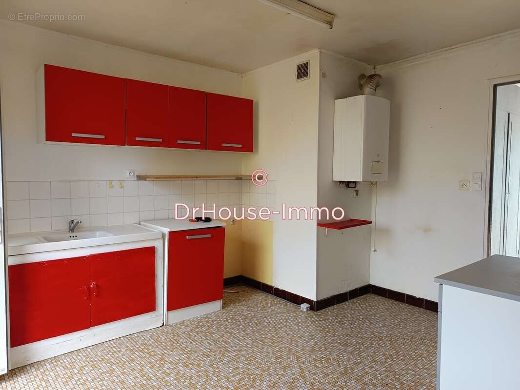 Maison à SAINT-SYMPHORIEN