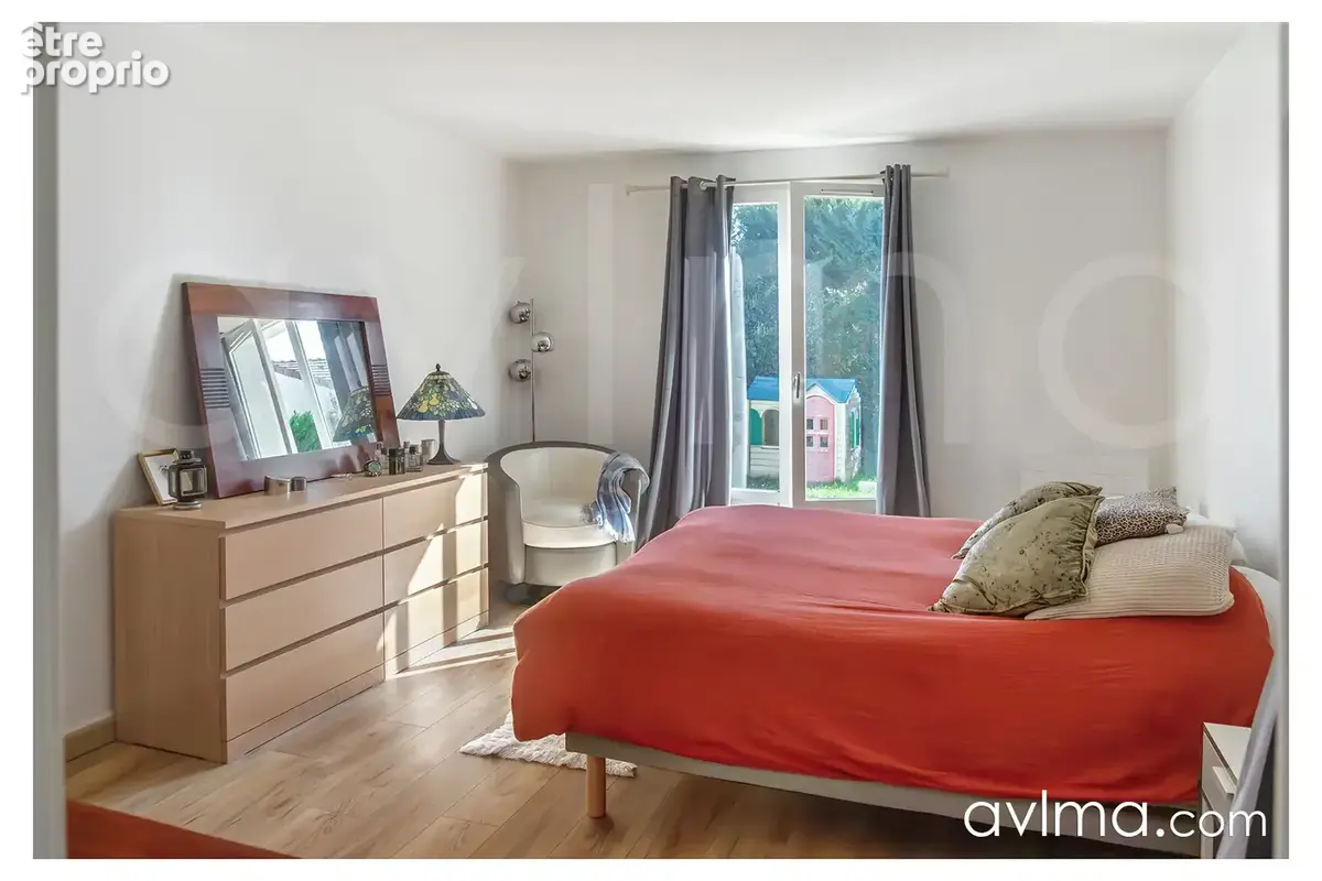 Maison familiale au cœur d’une résidence prisée - 5 chambres - 254m2 au sol - photo 20