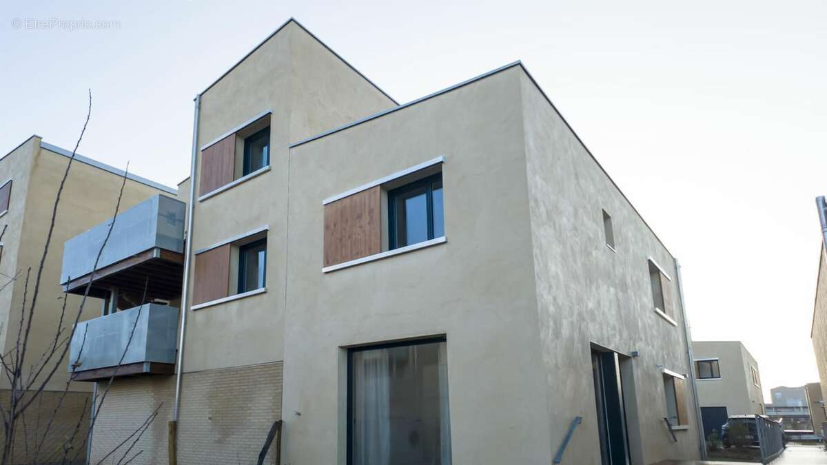 Maison à FENOUILLET