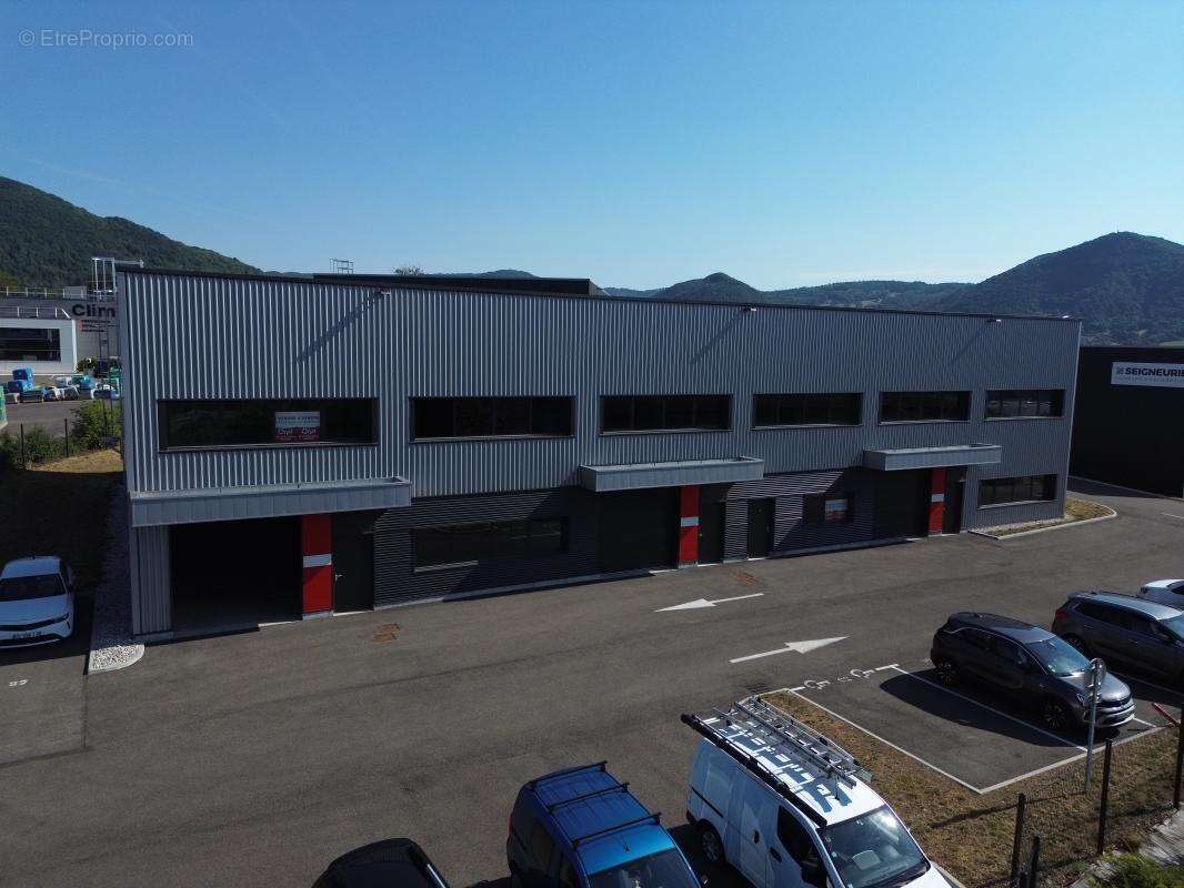 Entrepots - locaux d'activite a vendre voiron - photo 3