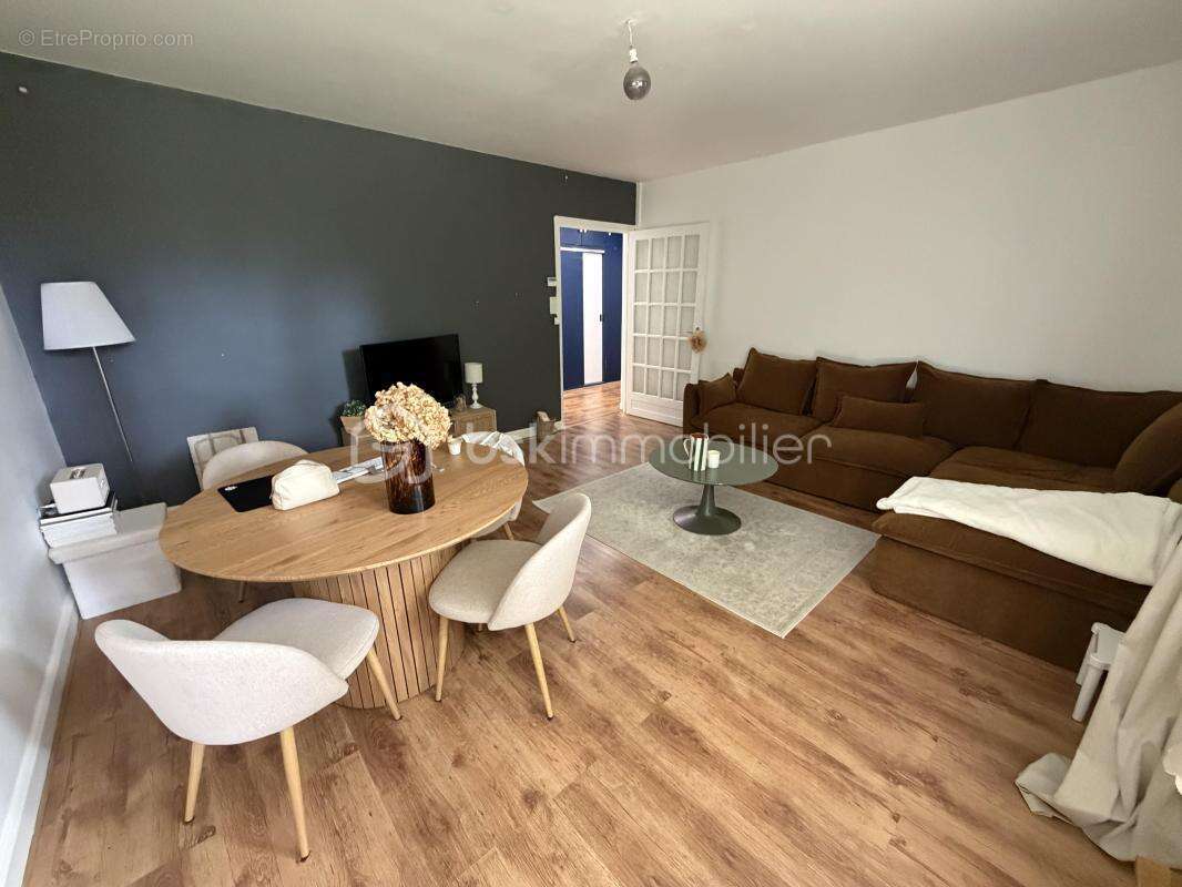 Appartement f3 avec balcon + box + cave + cellier - photo 5