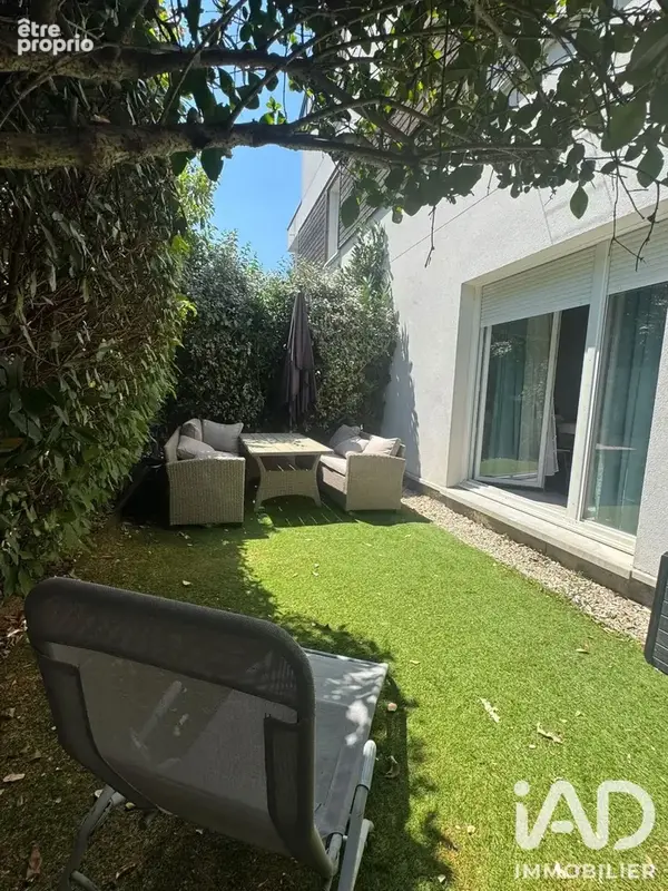Photo 1 - Appartement à SAINTE-GENEVIEVE-DES-BOIS