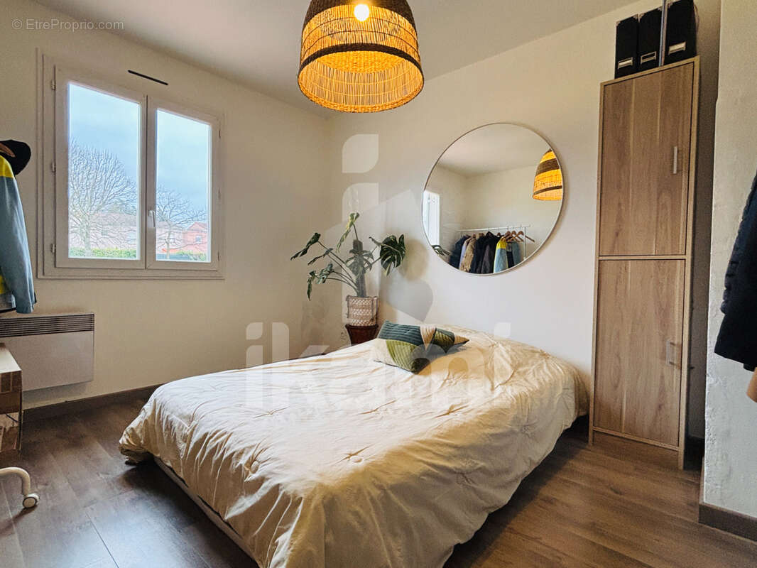 Maison à SALAISE-SUR-SANNE