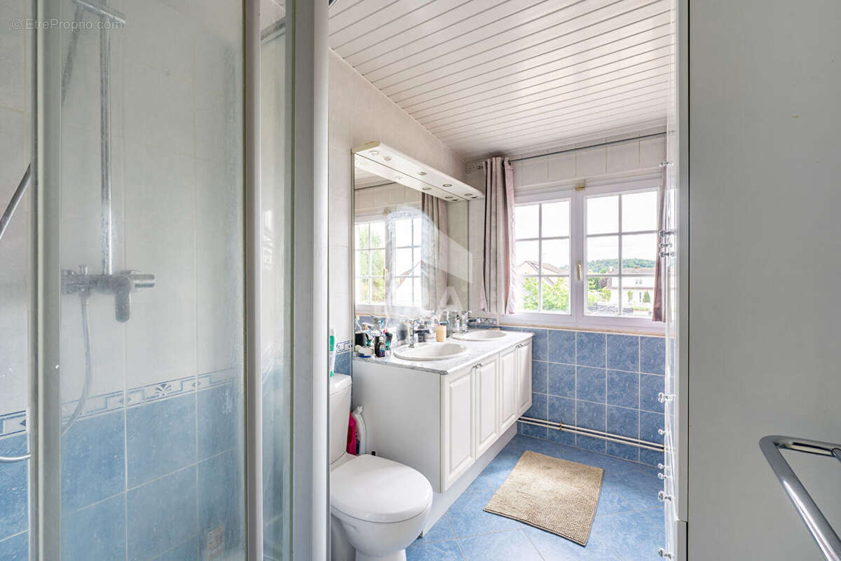 Maison à BALLANCOURT-SUR-ESSONNE