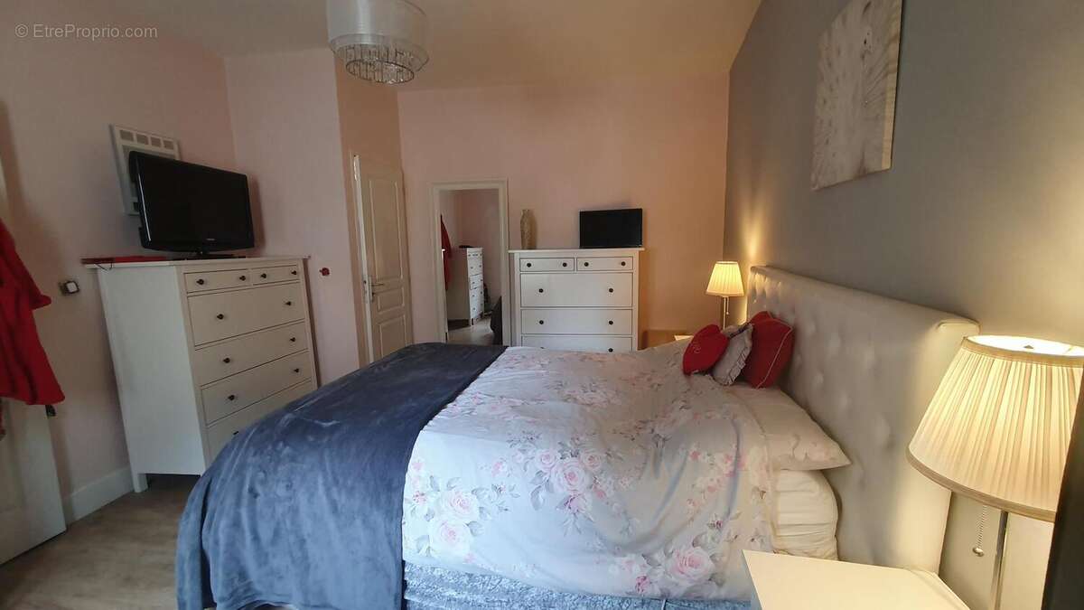 Photo 8 - Maison à SAINT-SAUD-LACOUSSIERE