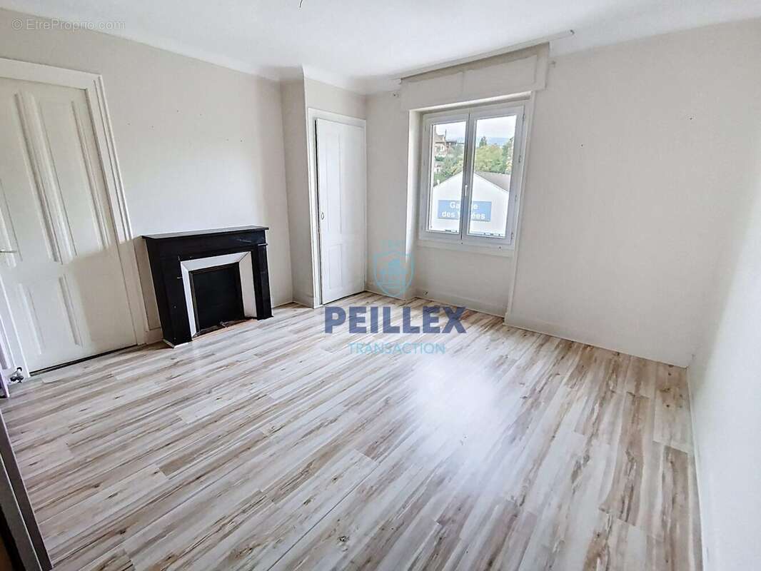 Appartement à THONON-LES-BAINS