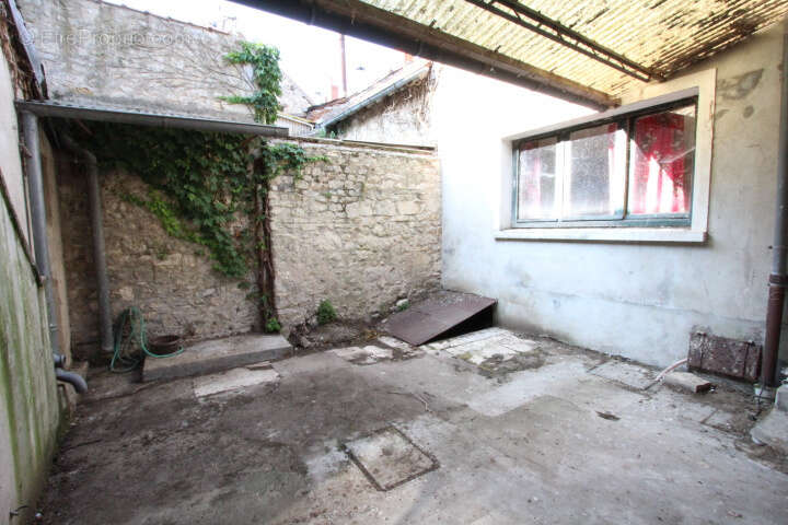 Maison à LA CHARITE-SUR-LOIRE