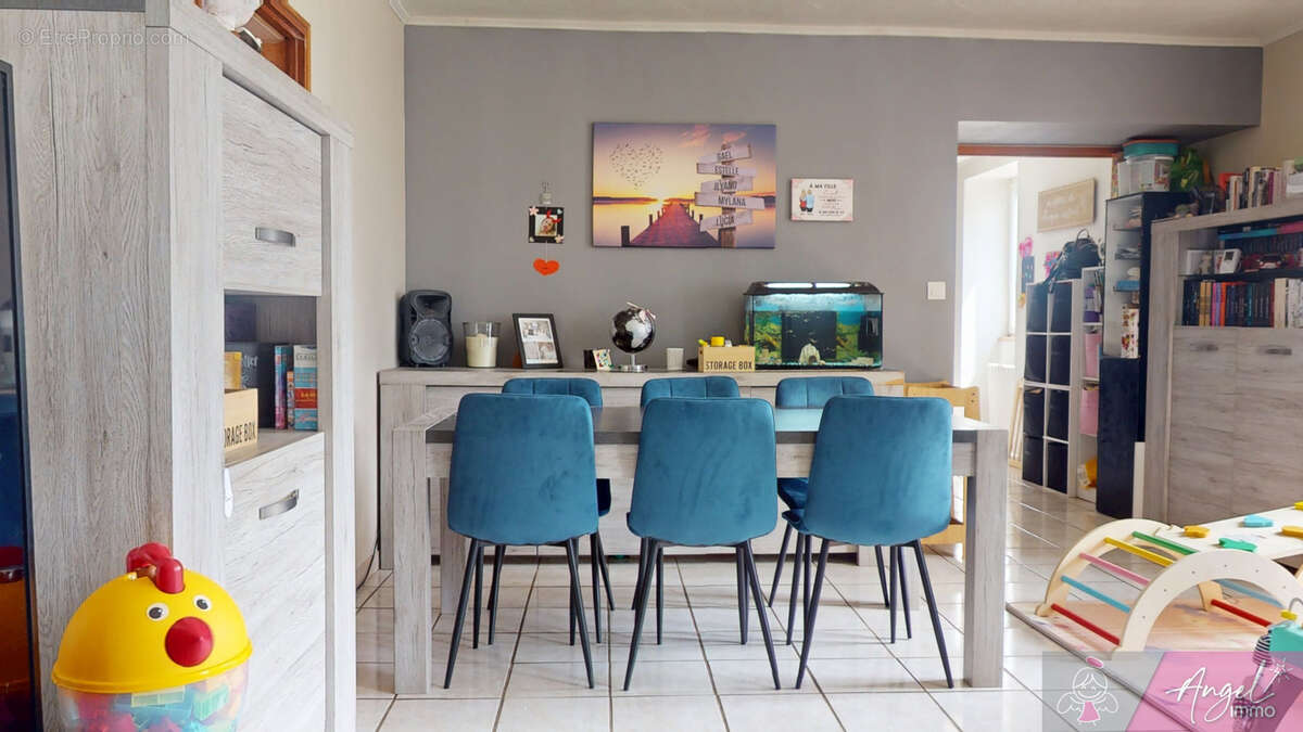 Appartement à GENDREY