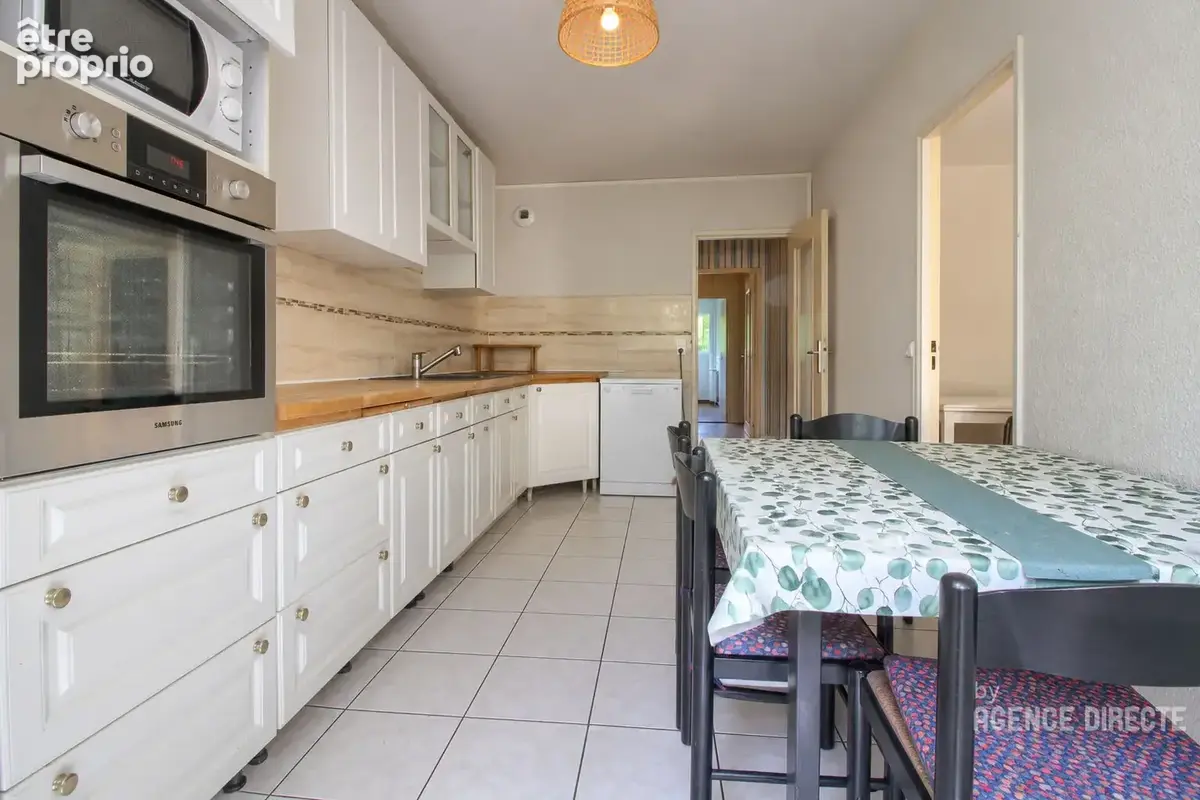 Appartement Rennes - T4/T5 - 89 m2 - balcon - cave et parking privatif - photo 7