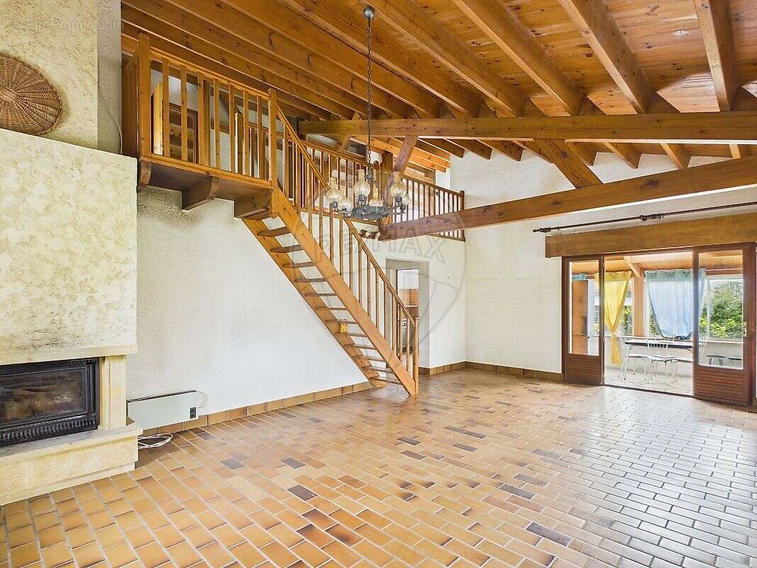 Maison à LES MATHES