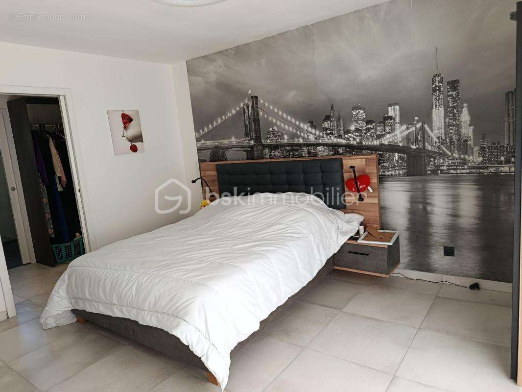 Maison à ROMANS-SUR-ISERE