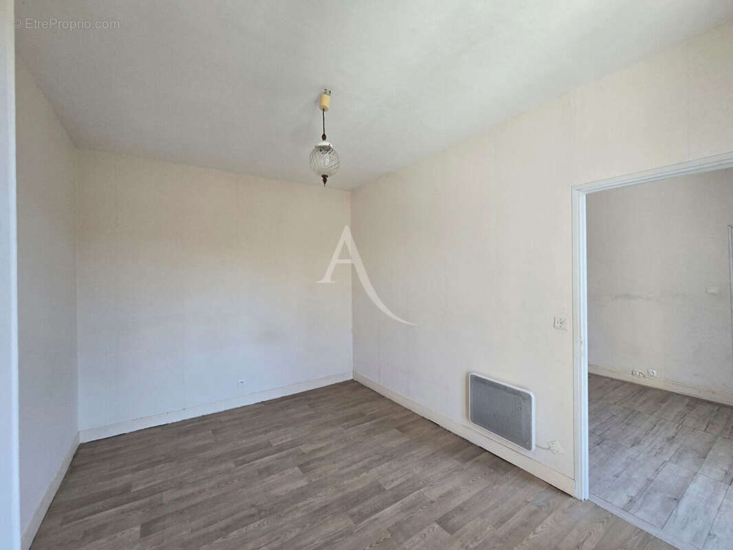 Appartement à IVRY-SUR-SEINE