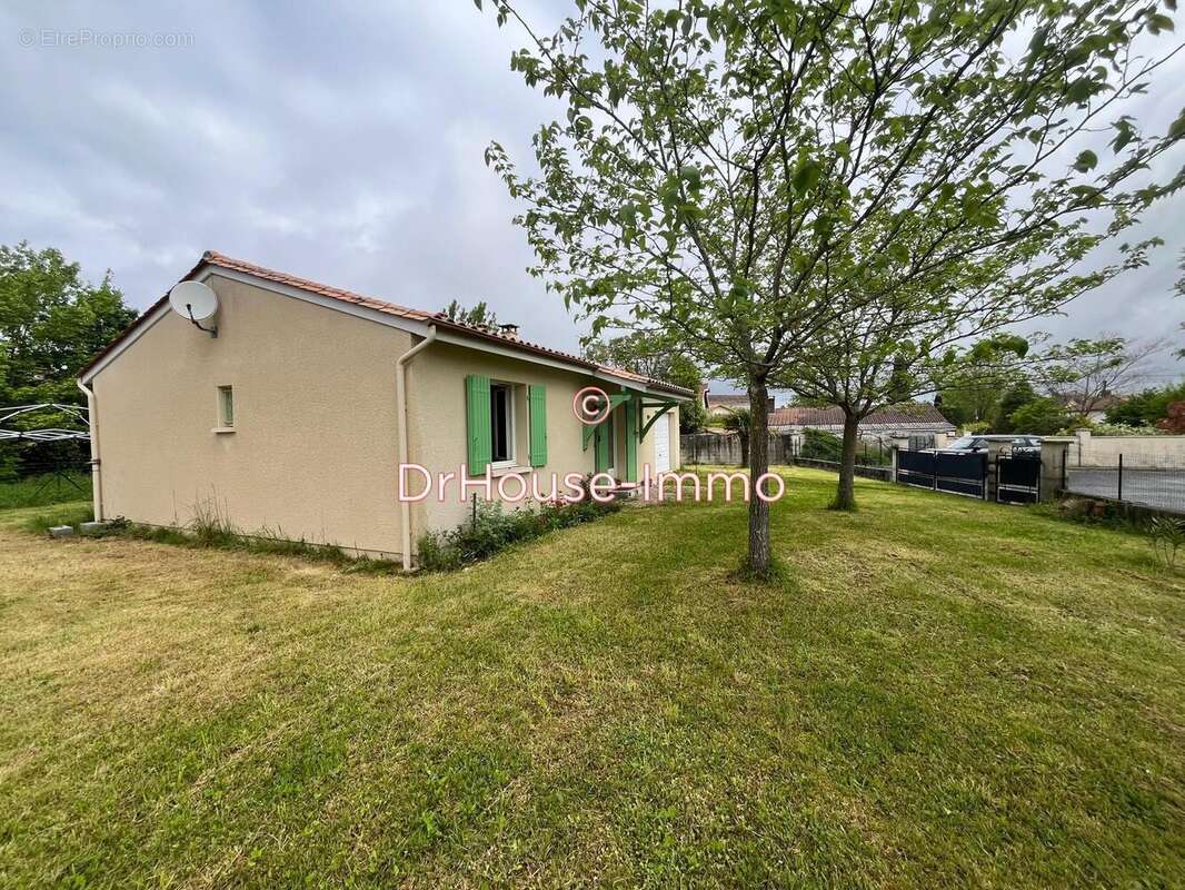 Maison à SAINT-LAURENT-DES-VIGNES