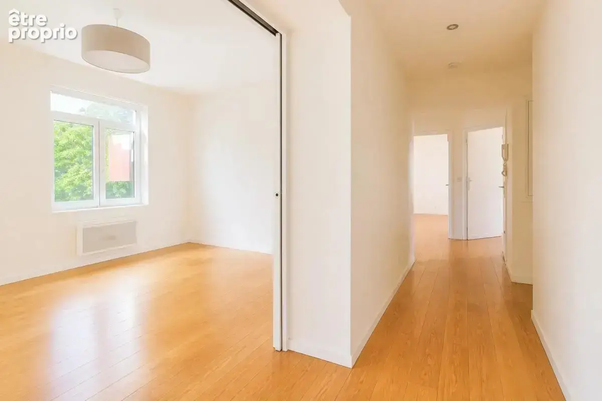 Lille - Appartement 4 pièces 85 m² avec cave - photo 4