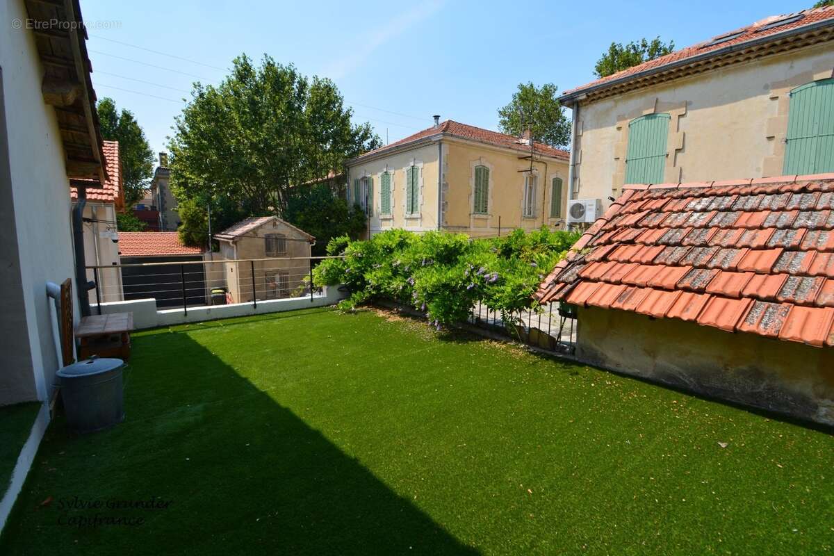 Maison à vendre 5 pièces SALON DE PROVENCE (13)209M² avec extérieurs et garage - photo 12