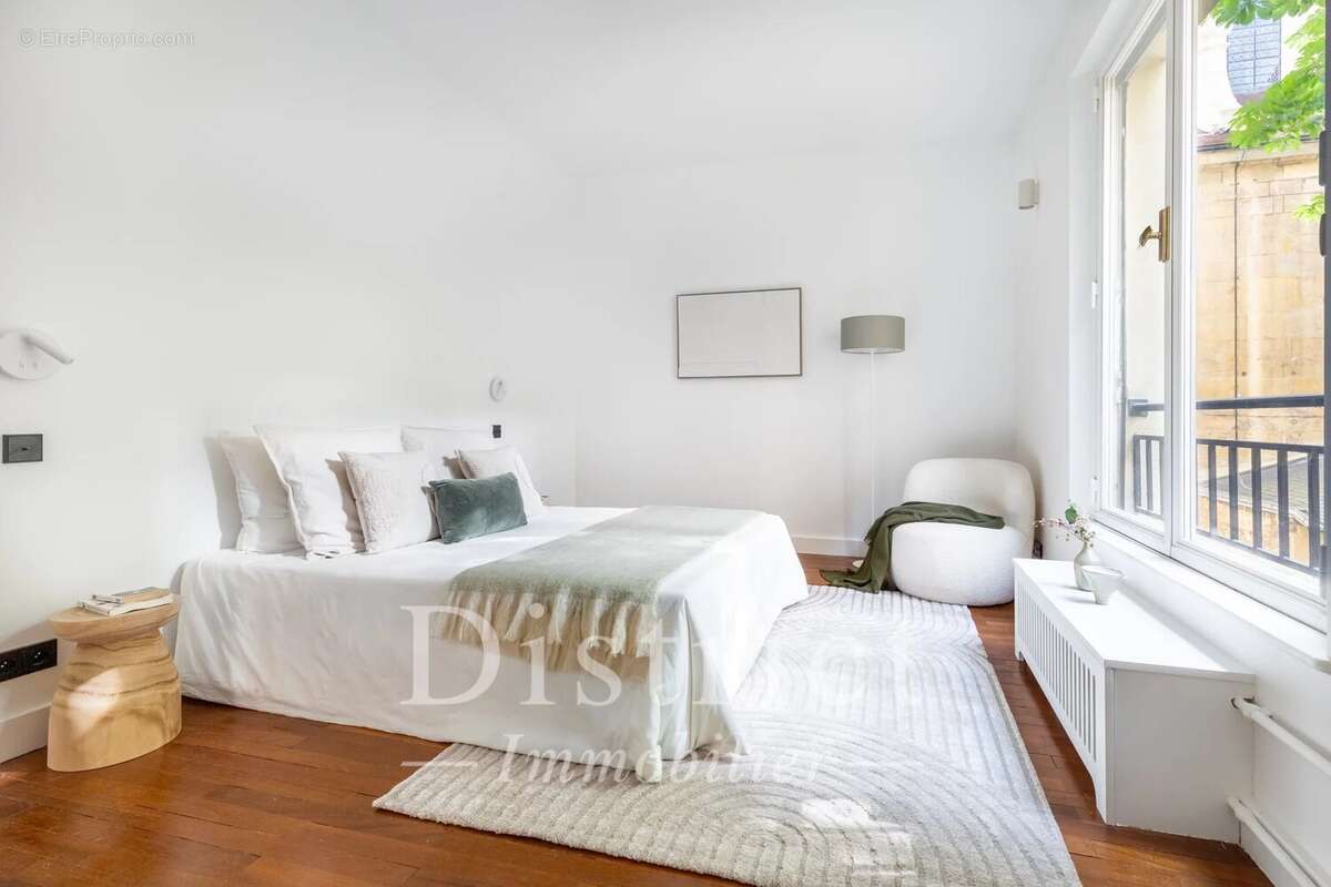 Appartement à PARIS-4E