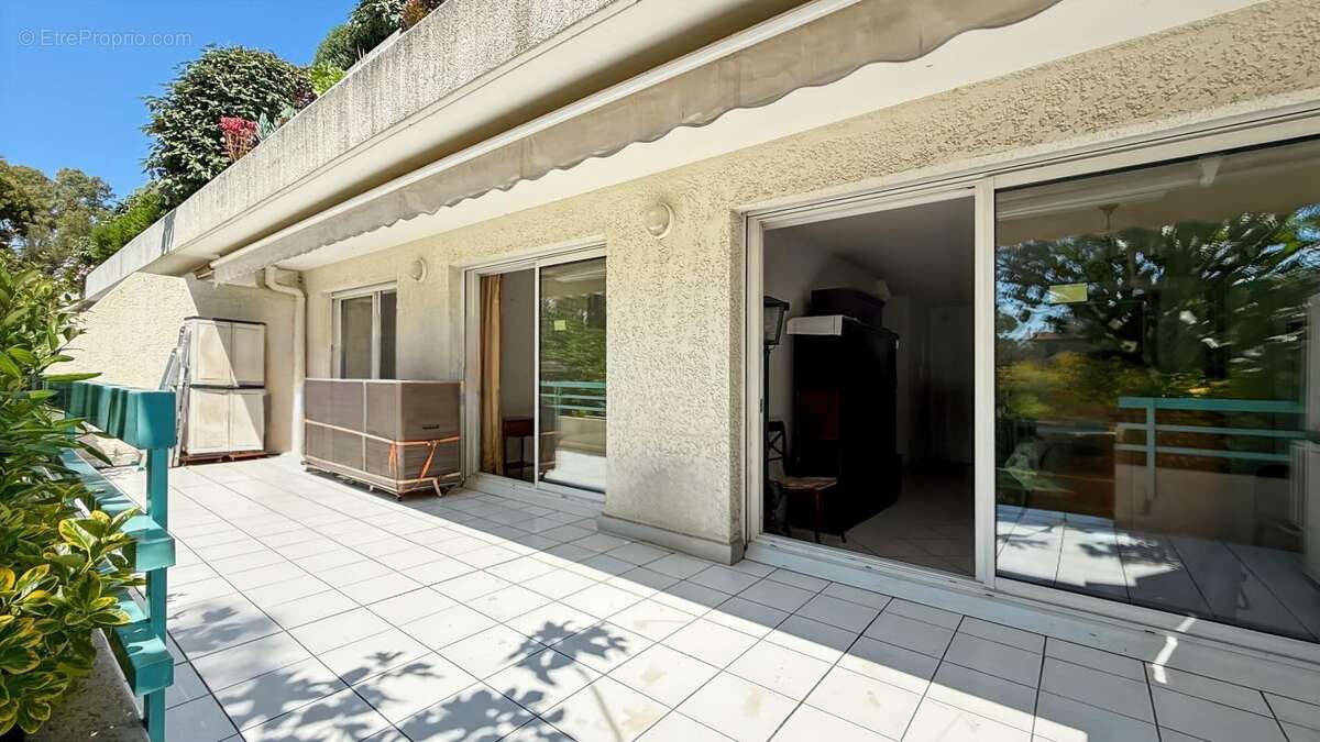 Appartement à SAINT-RAPHAEL