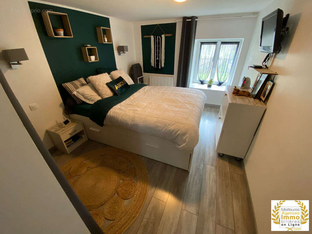 Maison à FRESNAY-SUR-SARTHE