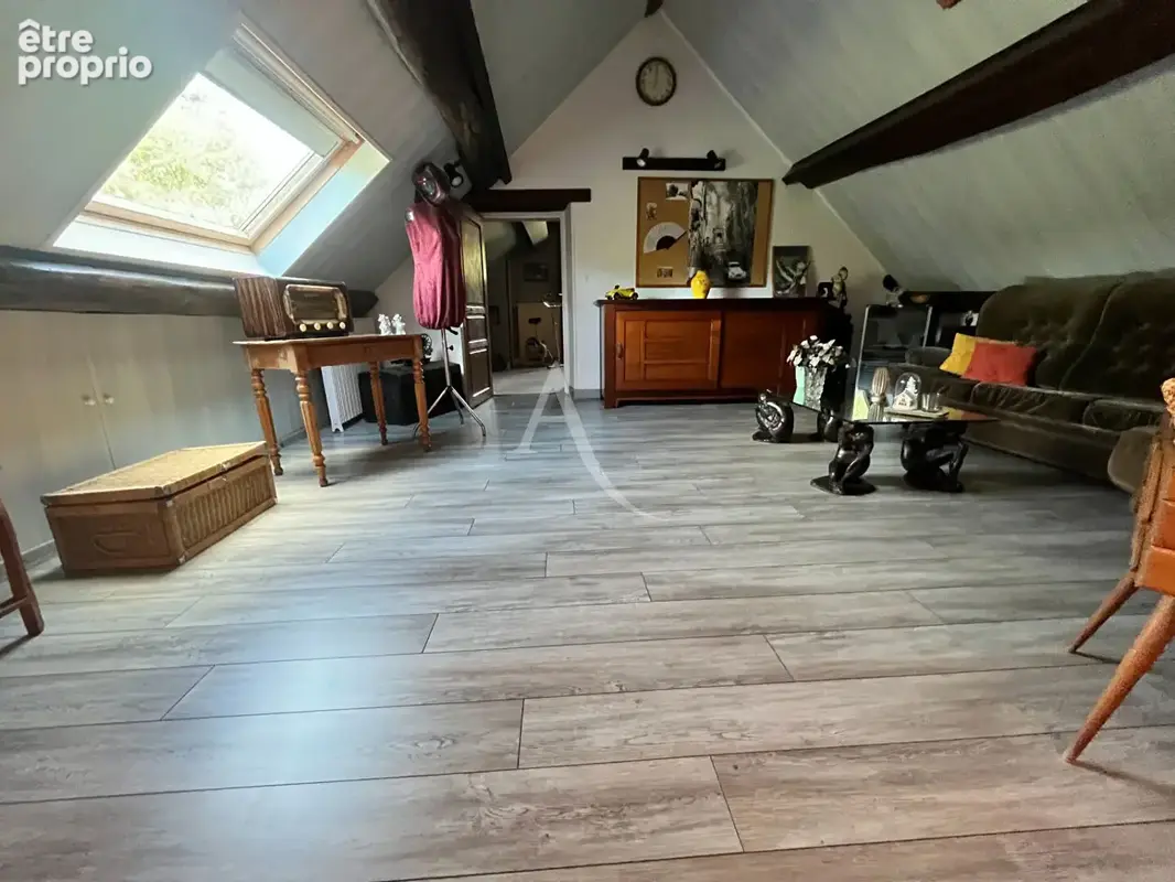 Maison familiale de 151 m² avec terrain à SAINTE-MESME - photo 13