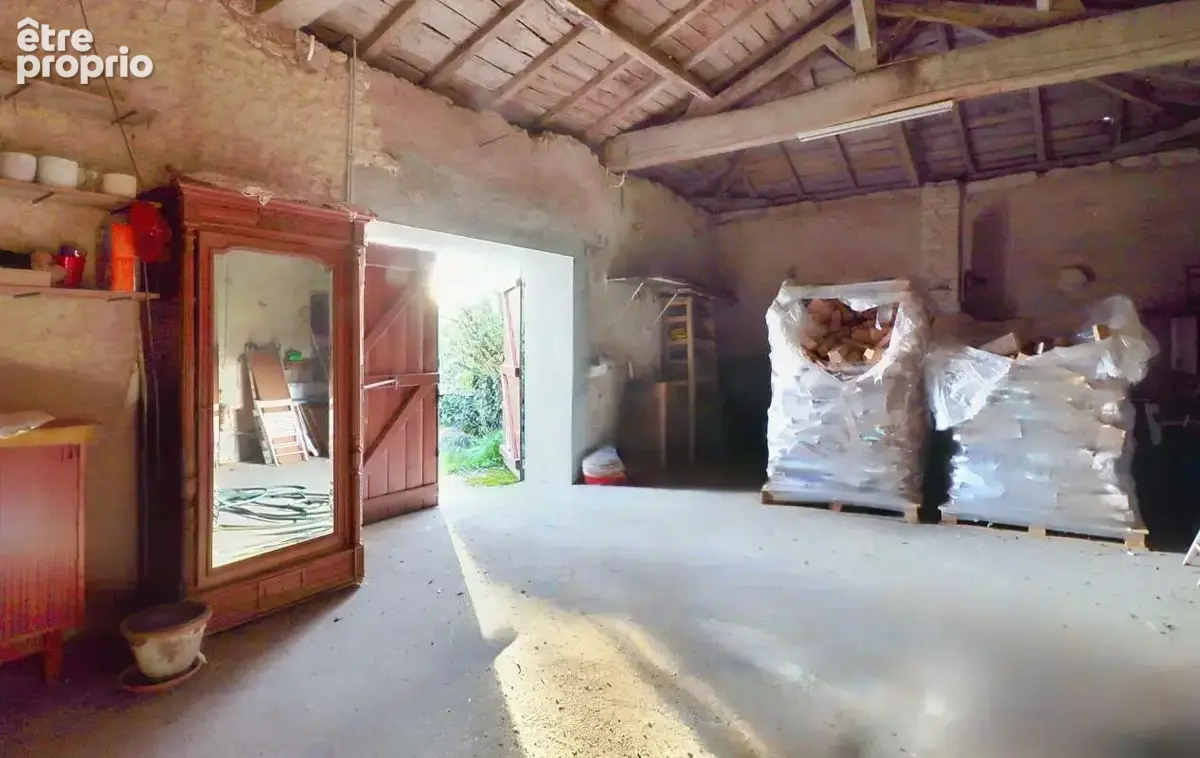 Maison de caractère en pierre de 8 pièces, 5 chambres. 200 m²- DPE C , Saint-Dizant-du Gua - photo 23