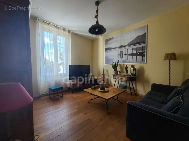 Maison à vendre sur Saintes - photo 5