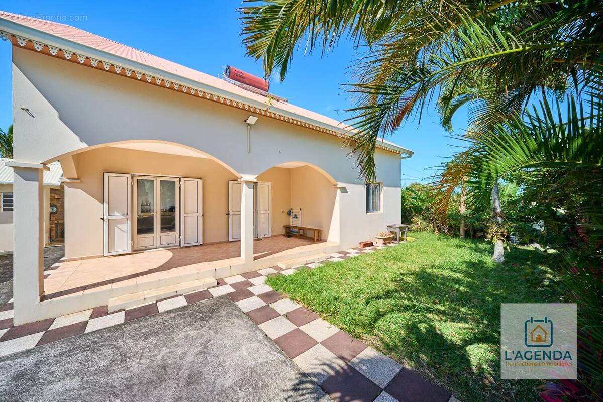 Maison à SAINT-JOSEPH