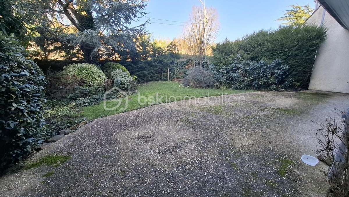 Confort et volume au cœur de Breuillet - photo 26