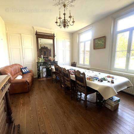 1 n°2 - Maison à HORNOY-LE-BOURG